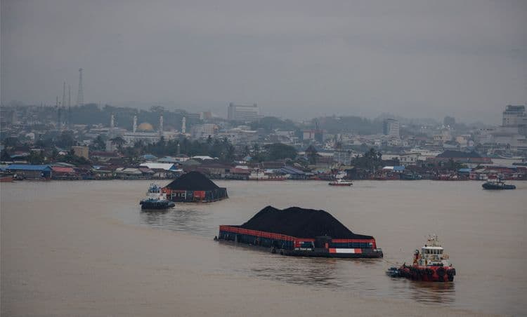 Menelusuri Dualisme Hulu dan Hilir Kalimantan Timur